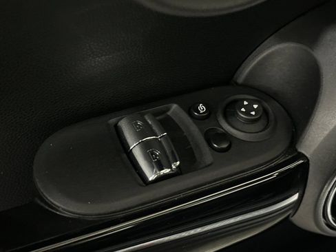 Certified 2024 MINI Cooper S w/ Signature Upholstery Package FWD image 12