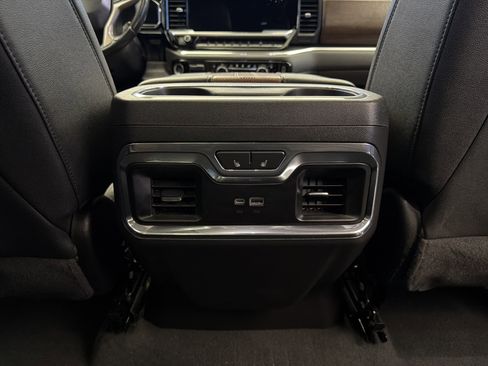 Used 2023 Chevrolet Silverado 1500 High Country w/ High Country Premium Package image 27