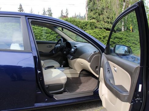 Used 2009 Hyundai Elantra GLS w/ Popular Equipment Pkg 2 FWD image 13