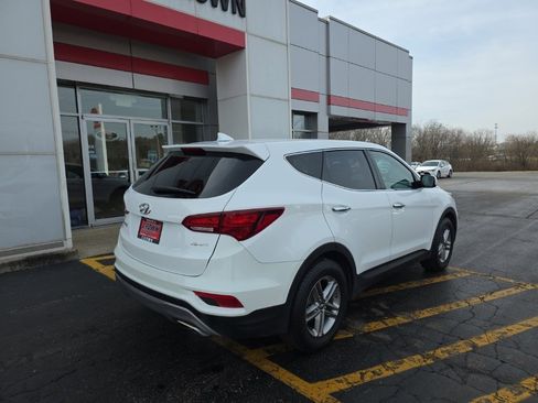 Used 2017 Hyundai Santa Fe Sport image 3