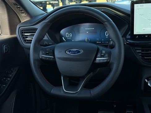 Used 2023 Ford Escape ST-Line Select w/ Tech Pack #2 image 7