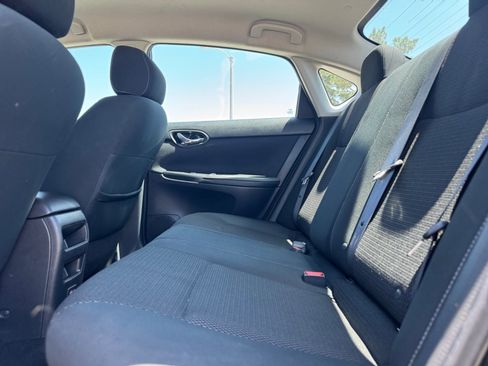 Used 2019 Nissan Sentra S FWD image 16