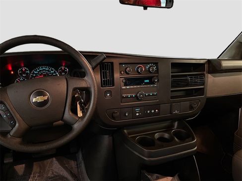 Used 2024 Chevrolet Express 2500 Work Van w/ Driver Convenience Package image 21