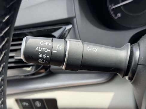 Certified 2025 Acura RDX SH-AWD w/ Technology Package image 23