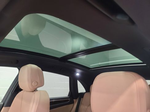 New 2026 Porsche Macan AWD/4WD image 25