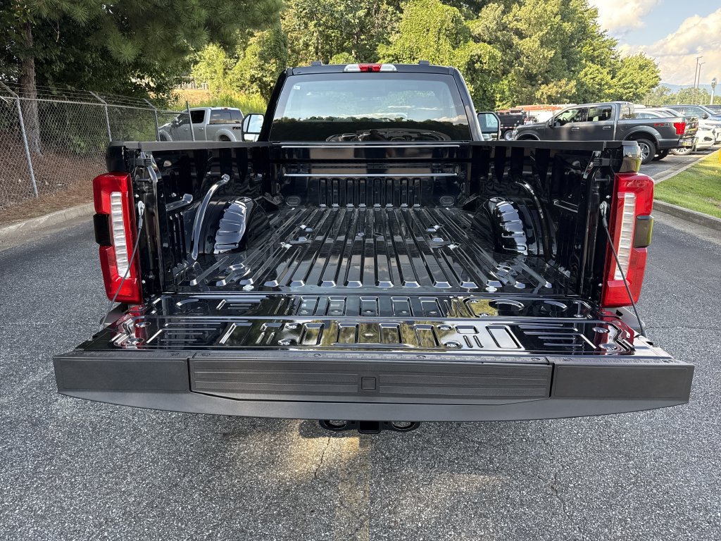 New 2026 Ford F350 XL w/ 360-Degree Camera Package RWD image 20