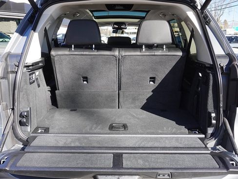 Used 2023 BMW X7 xDrive40i w/ Parking Assistance Package image 20