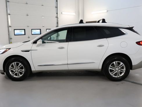 Used 2020 Buick Enclave Essence w/ Trailering Package, 5000 lbs. AWD/4WD image 4