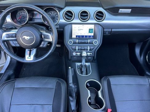 Used 2019 Ford Mustang GT Premium image 5