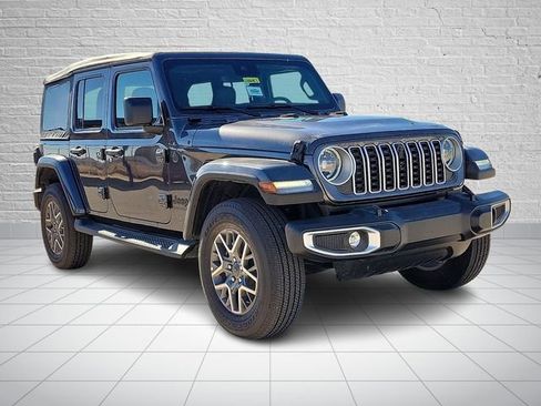 New 2025 Jeep Wrangler Sahara image 6