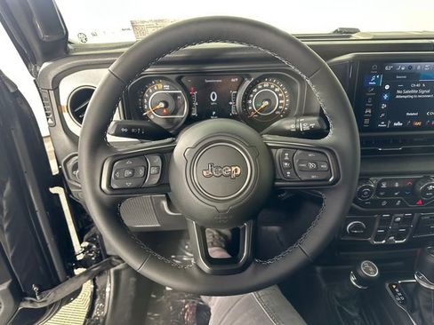 New 2026 Jeep Gladiator Sport AWD/4WD image 22