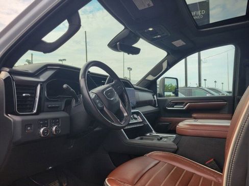 Used 2024 GMC Sierra 2500 Denali Ultimate AWD/4WD image 6