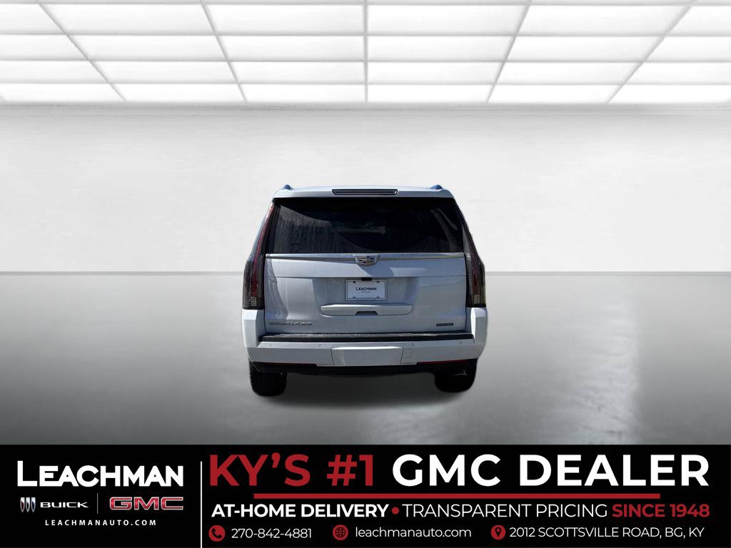 Used 2019 Cadillac Escalade Luxury AWD/4WD image 4