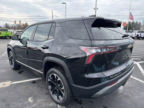 New 2026 Chevrolet Equinox LT image 7