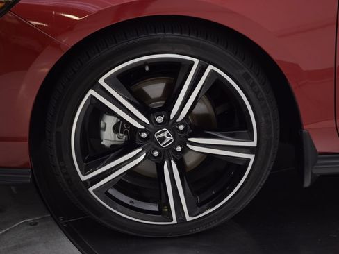 Used 2023 Honda Accord Sport image 12