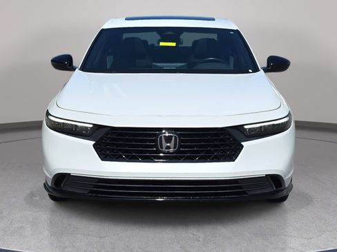 Used 2024 Honda Accord Sport image 2
