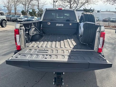 Used 2017 Ford F350 Platinum w/ Platinum Ultimate Package image 32