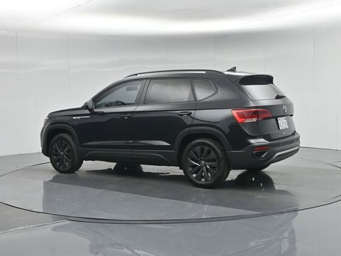 Used 2022 Volkswagen Taos S image 7