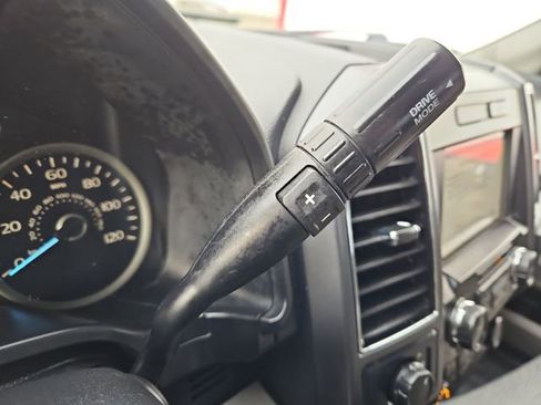 Used 2019 Ford F150 XLT AWD/4WD image 30