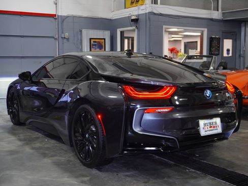 Used 2015 BMW i8 Base image 6