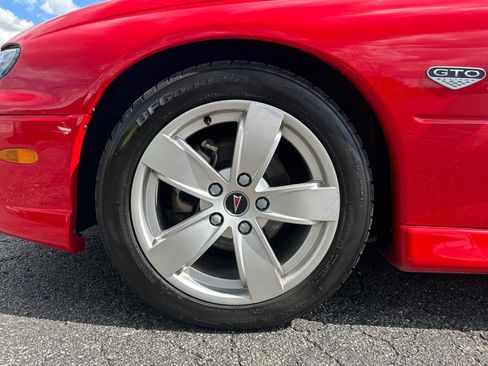 Used 2004 Pontiac GTO RWD image 12