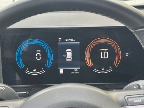 Used 2025 Hyundai Kona SEL image 36