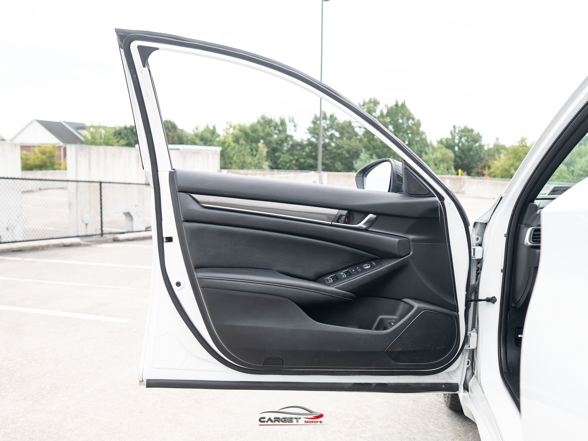 Used 2022 Honda Accord Sport image 38