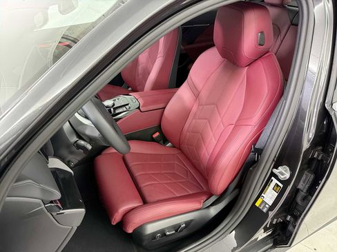 Certified 2026 BMW i5 eDrive40 AWD/4WD image 13