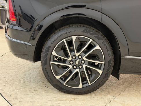 New 2026 Cadillac Optiq Sport 1 image 12