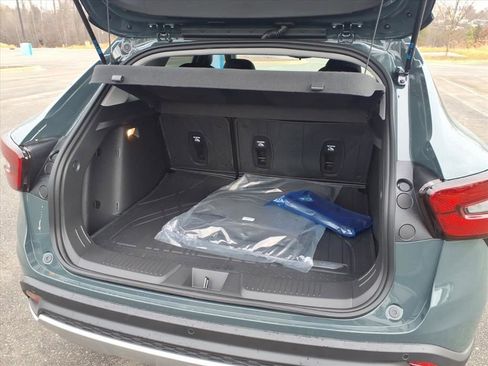 New 2026 Chevrolet Trax LT w/ Driver Confidence Package image 28