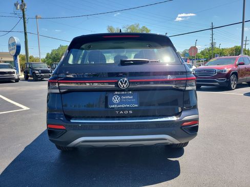 Certified 2025 Volkswagen Taos S image 7