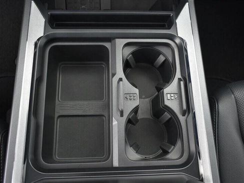 Used 2023 Ford F250 Lariat w/ FX4 Off-Road Package image 21