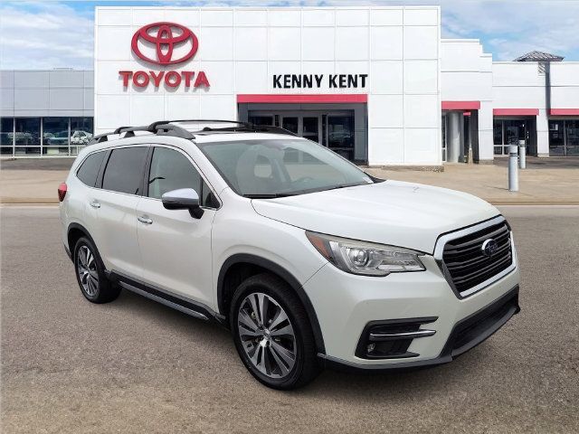 Used 2019 Subaru Ascent Touring AWD/4WD image 1