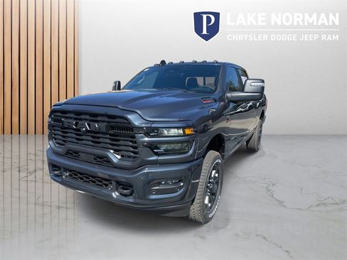 New 2026 RAM 2500 Big Horn image 4