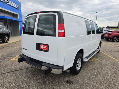 Used 2024 Chevrolet Express 2500 w/ Driver Convenience Package RWD image 13
