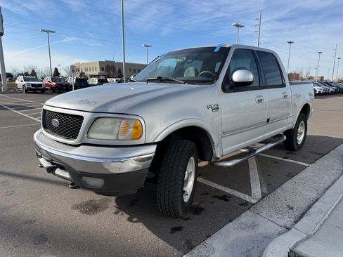 Used 2002 Ford F150 XLT image 3