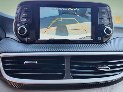 Used 2019 Hyundai Tucson SE image 10