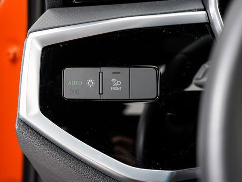 Used 2023 Audi Q3 2.0T Premium Plus w/ Premium Plus Package image 10