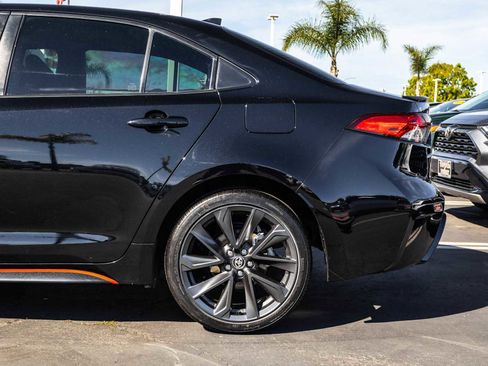 Certified 2023 Toyota Corolla SE w/ SE Package image 6