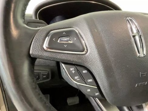 Used 2019 Lincoln MKC Reserve w/ MKC Climate Package AWD/4WD image 19