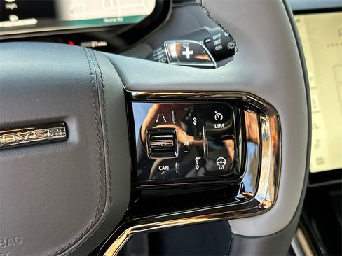 New 2025 Land Rover Range Rover Sport SV Edition Two image 14