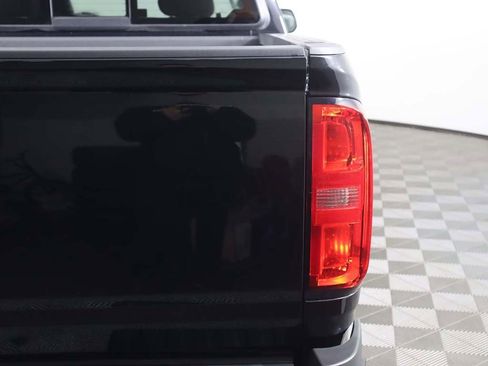 Used 2019 Chevrolet Colorado Z71 image 14