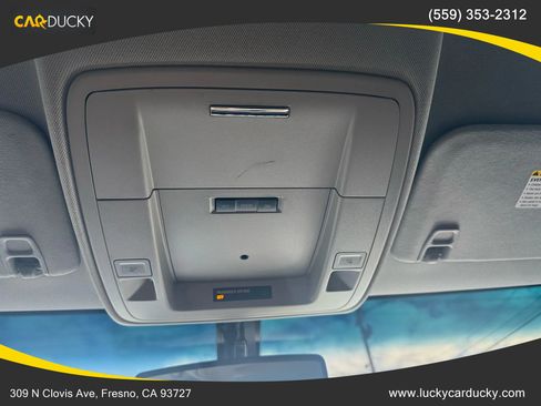 Used 2018 Chevrolet Silverado 1500 LT w/ LT Eassist Package image 15