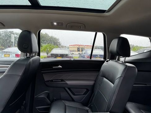 Used 2022 Volkswagen Atlas SEL AWD/4WD image 22