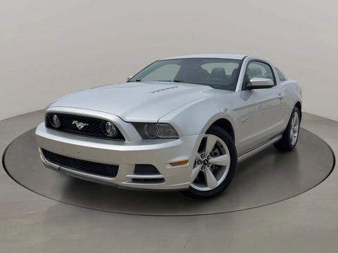 Used 2014 Ford Mustang GT Premium w/ Equipment Group 401A image 3