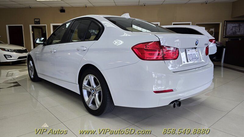 Used 2013 BMW 328i Sedan RWD image 3