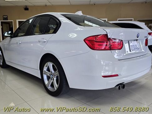 Used 2013 BMW 328i Sedan RWD image 3