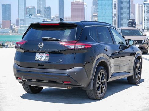 Used 2023 Nissan Rogue SV w/ SV Premium B Package FWD image 6