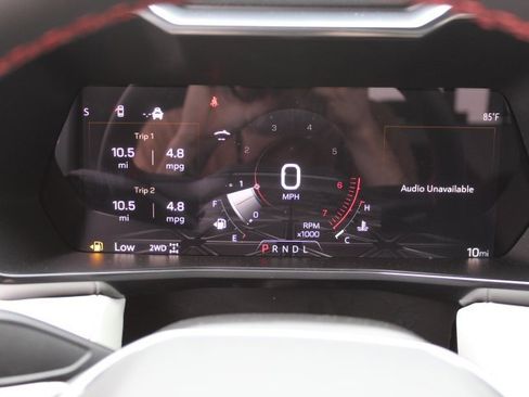 New 2025 GMC Canyon AT4 w/ AT4X Package image 9