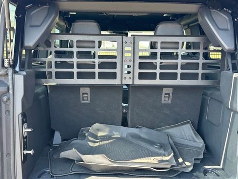 Used 2024 Ford Bronco Badlands w/ Sasquatch Package AWD/4WD image 8